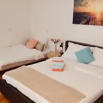 Apartments Igor