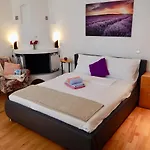 Apartments Igor